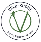 Logo-Variante 4: Veld-Küche - (D)ein Veganer Imbiss (stilisiertes grünes 'V' auf weißem stilisierten Teller)